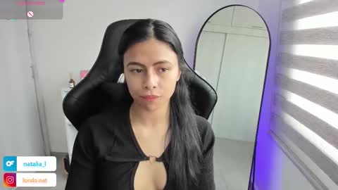 Snapshot of roseparis chatting on 11.25.25 Nat online show from 11.25.25