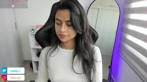 Snapshot of roseparis chatting on 11.28.25 Nat online show from 11.28.25