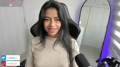 Snapshot of roseparis chatting on 01.06.26 Nat online show from 01.06.26