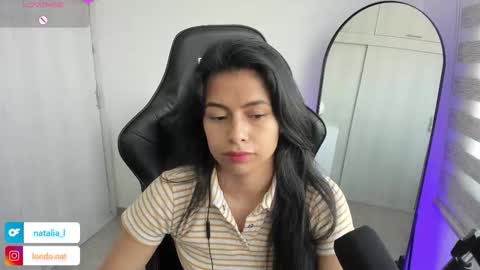 Snapshot of roseparis chatting on 01.09.26 Nat online show from 01.09.26