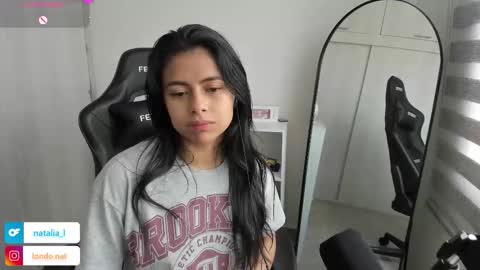 Snapshot of roseparis chatting on 01.10.26 Nat online show from 01.10.26