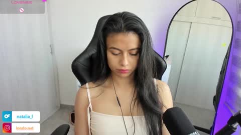 Snapshot of roseparis chatting on 02.04.26 Nat online show from 02.04.26