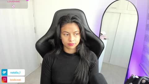 Snapshot of roseparis chatting on 02.10.26 Nat online show from 02.10.26