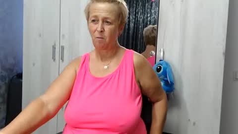 Lovepinklilly online show from 07.22.26