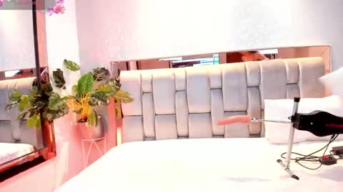 Rose online show from 09.20.25