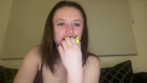 not your average online show from 03.05.25