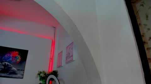 Snapshot of rosi_cooper chatting on 02.01.26 rosi_cooper online show from 02.01.26