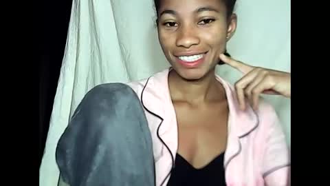 Snapshot of rosie6601 chatting on 05.19.26 rosie6601 online show from 05.19.26