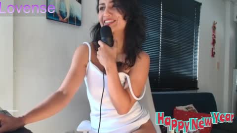 Snapshot of ross_bakerhot chatting on 12.31.24 Ross BakerHot online show from 12.31.24