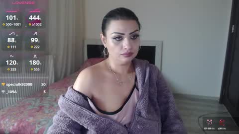 Snapshot of rosse2683 chatting on 03.10.25 rosse2683 online show from 03.10.25