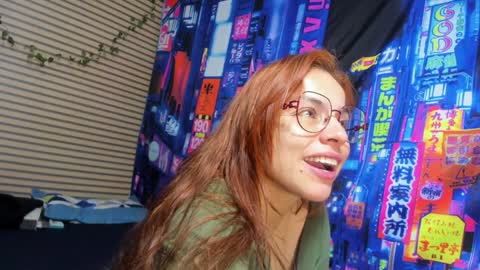 Snapshot of rosse_25 chatting on 02.08.25 Would you like to help me with supplementation and sports suits so I can compete in powerlifting online show from 02.08.25