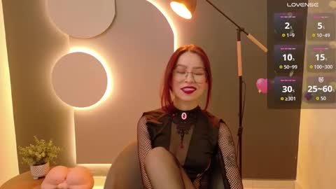 Miss Rosse online show from 10.17.25
