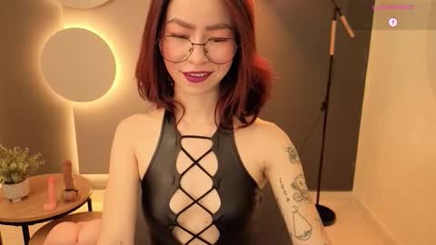 Miss Rosse online show from 10.24.25