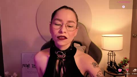 Snapshot of rosse_98_ chatting on 06.14.26 Miss Rosse online show from 06.14.26