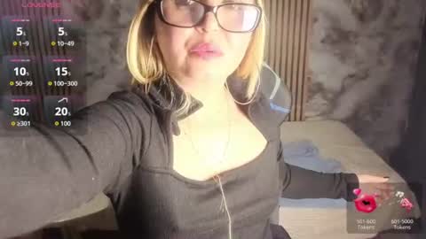MY NAME IS  ROSSE  online show from 07.18.26