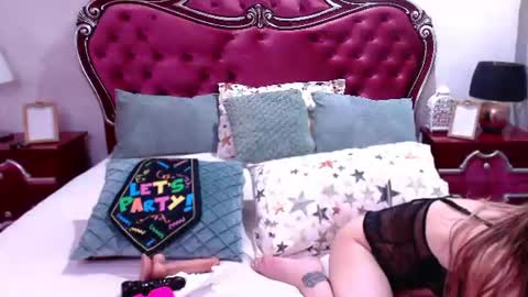 Snapshot of rossecougar_x chatting on 06.26.26 Rosse Cougar online show from 06.26.26