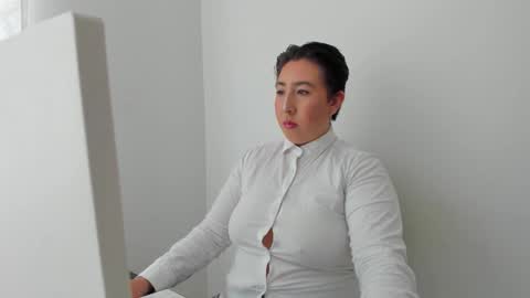 Snapshot of rossedemond30 chatting on 02.10.26 ROSSE DEMOND online show from 02.10.26