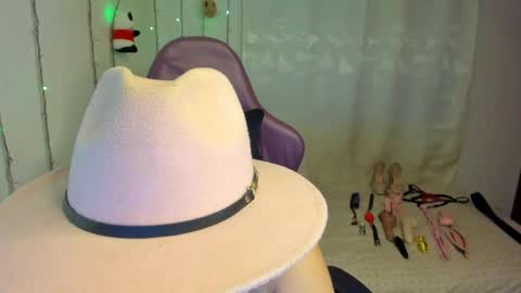 Snapshot of rossedemond30 chatting on 03.07.26 ROSSE DEMOND online show from 03.07.26