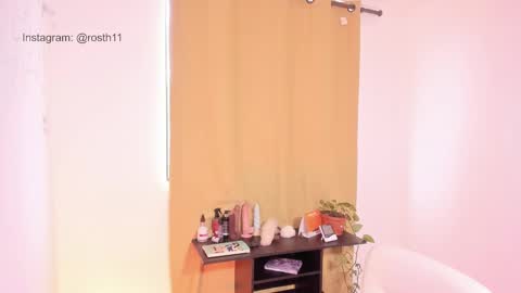 Im Ross   online show from 01.20.25