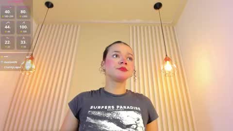 Snapshot of rossvega_ chatting on 11.05.25 Ross online show from 11.05.25