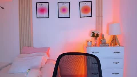 rossy_x online show from 01.08.26