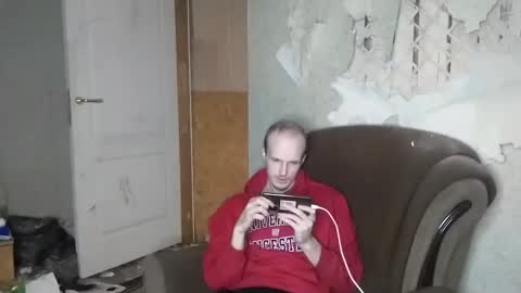 Snapshot of rostislav00 chatting on 12.05.24 Ros online show from 12.05.24