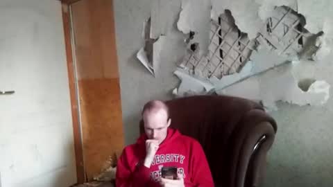 Snapshot of rostislav00 chatting on 12.18.24 Ros online show from 12.18.24