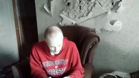 Snapshot of rostislav00 chatting on 12.24.24 Ros online show from 12.24.24