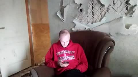 Snapshot of rostislav00 chatting on 12.29.24 Ros online show from 12.29.24
