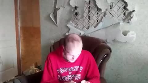 Snapshot of rostislav00 chatting on 01.27.25 Ros online show from 01.27.25