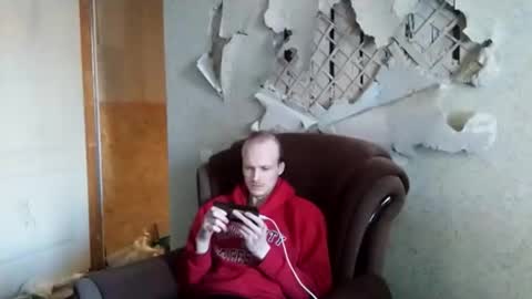 Snapshot of rostislav00 chatting on 02.08.25 Ros online show from 02.08.25