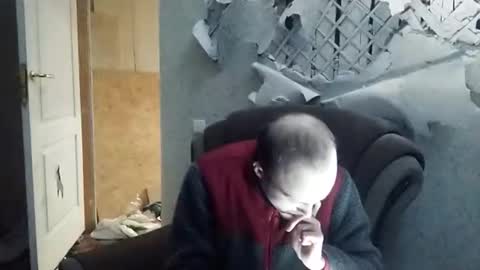 Snapshot of rostislav00 chatting on 02.18.25 Ros online show from 02.18.25