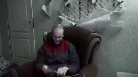 Snapshot of rostislav00 chatting on 02.19.25 Ros online show from 02.19.25