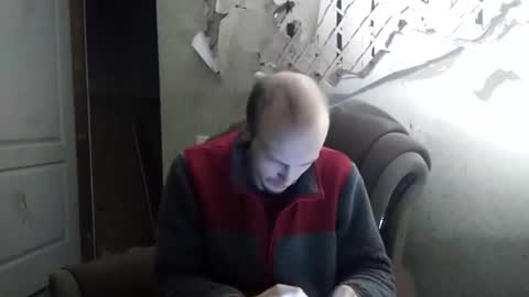Snapshot of rostislav00 chatting on 02.24.25 Ros online show from 02.24.25