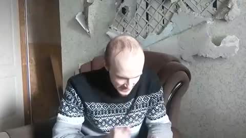 Snapshot of rostislav00 chatting on 02.25.25 Ros online show from 02.25.25