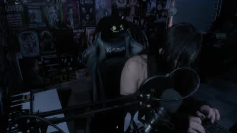 Snapshot of rotten_dreams chatting on 02.20.25 rot online show from 02.20.25