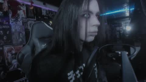 Snapshot of rotten_dreams chatting on 03.10.25 rot online show from 03.10.25