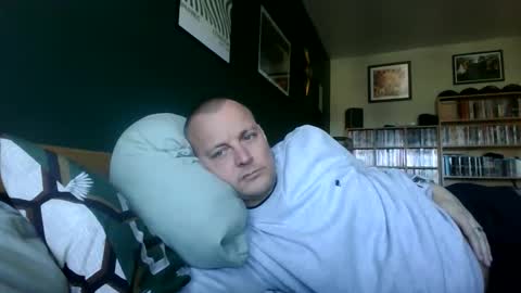 Snapshot of rotunda1874 chatting on 11.25.25 rotunda1874 online show from 11.25.25