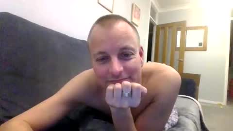 Snapshot of rotunda1874 chatting on 11.28.25 rotunda1874 online show from 11.28.25