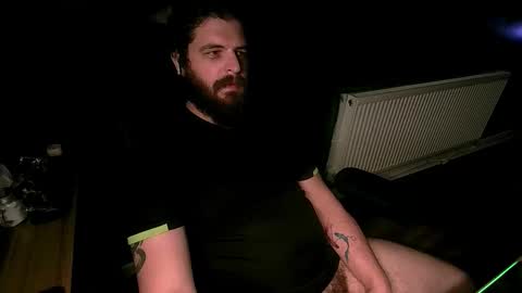 Snapshot of roughwonder chatting on 11.02.25 Luke online show from 11.02.25