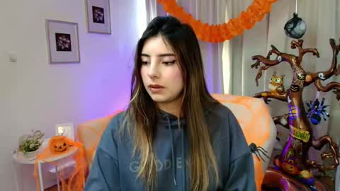 Rousee online show from 10.23.25