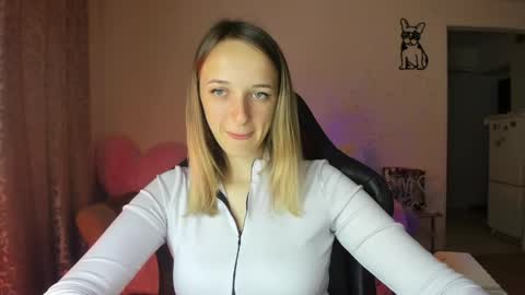 Snapshot of rousereed chatting on 06.01.26 Rouse online show from 06.01.26