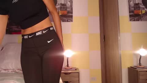 Snapshot of rouss_henao chatting on 06.30.26 Rouss marie henao online show from 06.30.26