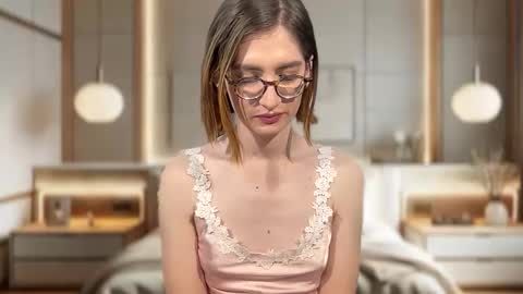 Snapshot of rousse507437 chatting on 12.16.25 rousse507437 online show from 12.16.25