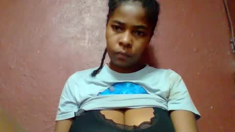 rovaelyah online show from 04.21.26