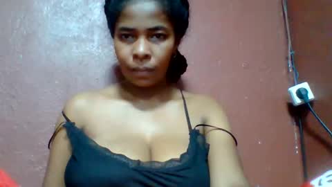 rovaelyah online show from 04.25.26