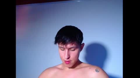 rowanboy23 online show from 06.21.26