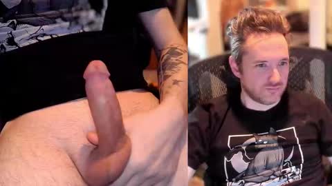 Snapshot of rowanvoid chatting on 03.03.26 Rowan Void online show from 03.03.26