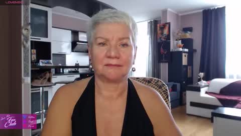 Snapshot of roxana_brooks chatting on 02.09.26 Roxana online show from 02.09.26