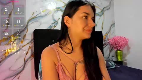 roxanaborns online show from 07.06.26
